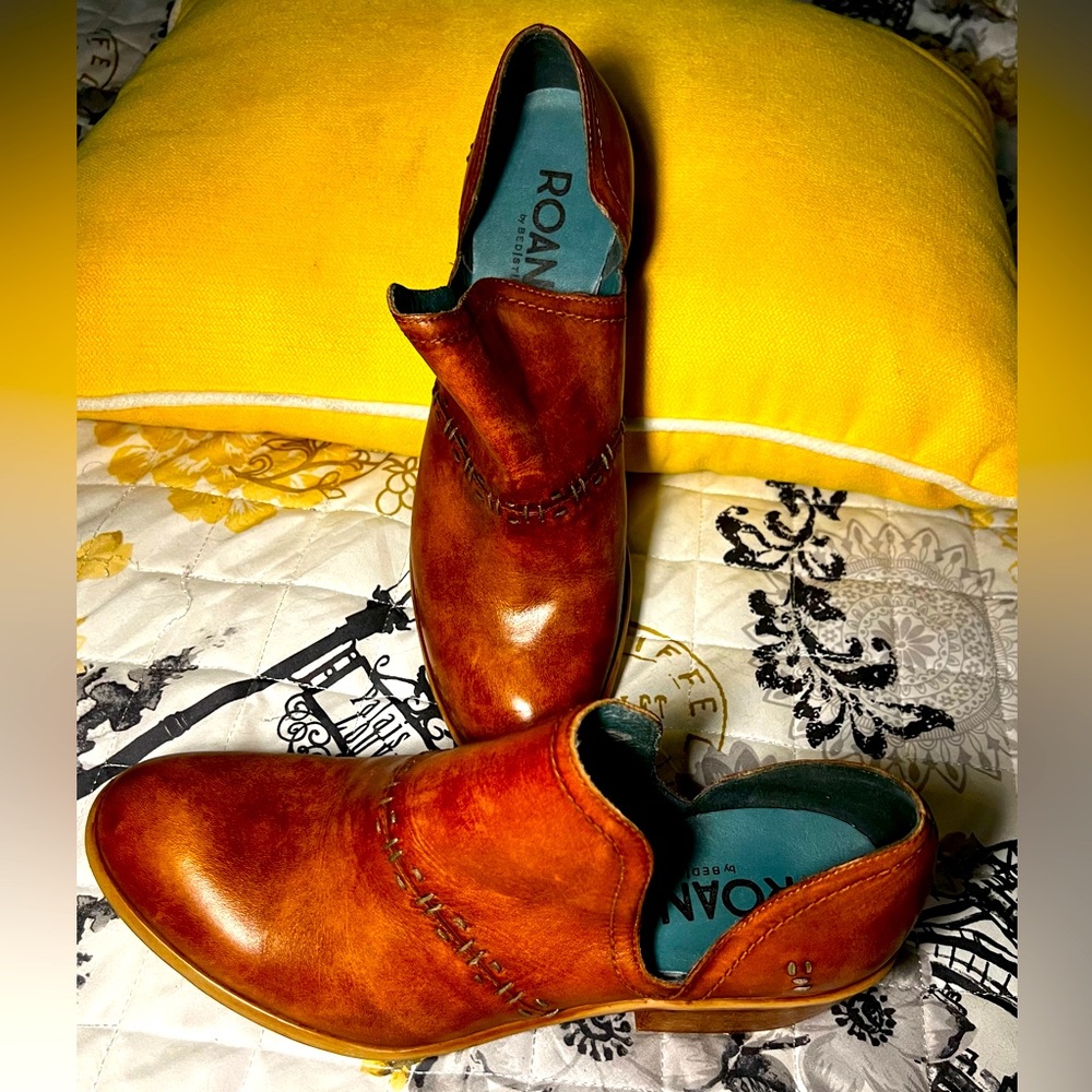 Roan by Bedstu camel leather booties